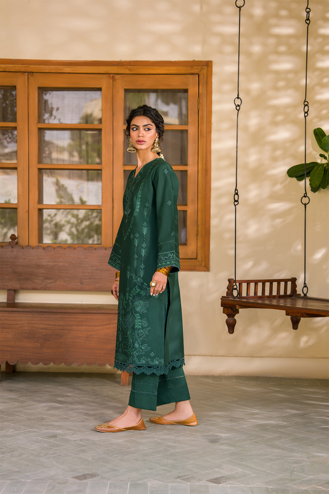 Dark Green - NV15D06